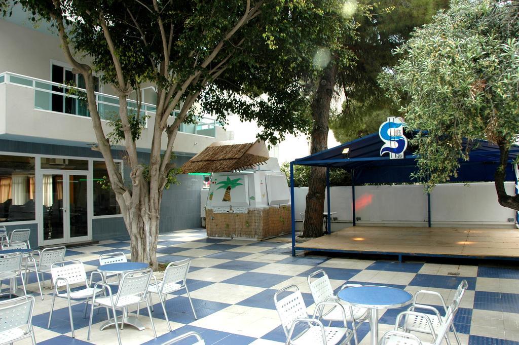 Santa Monica Playa Otel Salou Dış mekan fotoğraf